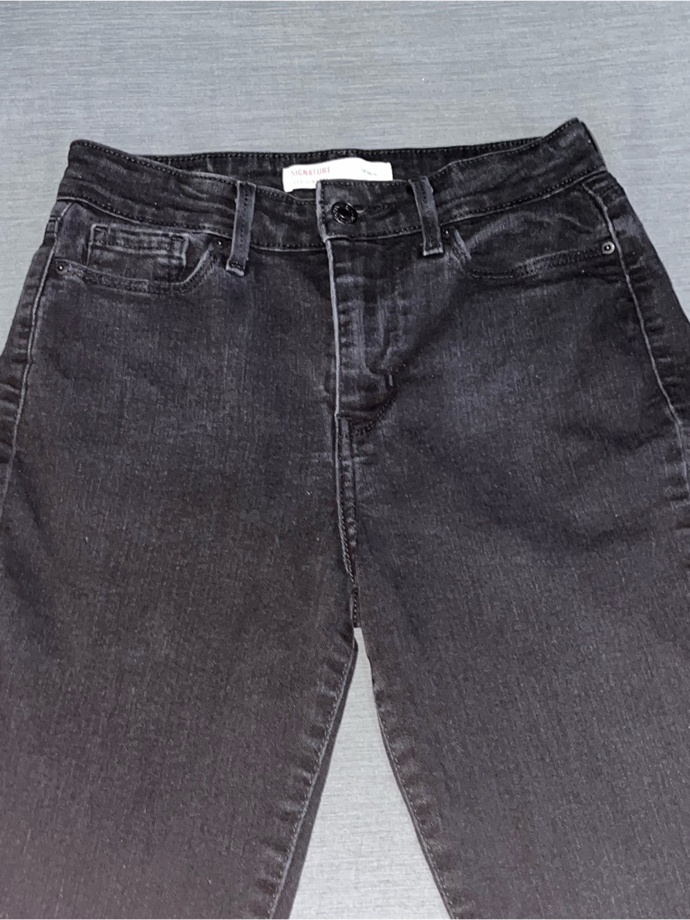 Signature by Levi Strauss Black Skinny Women’s Jeans SMALL